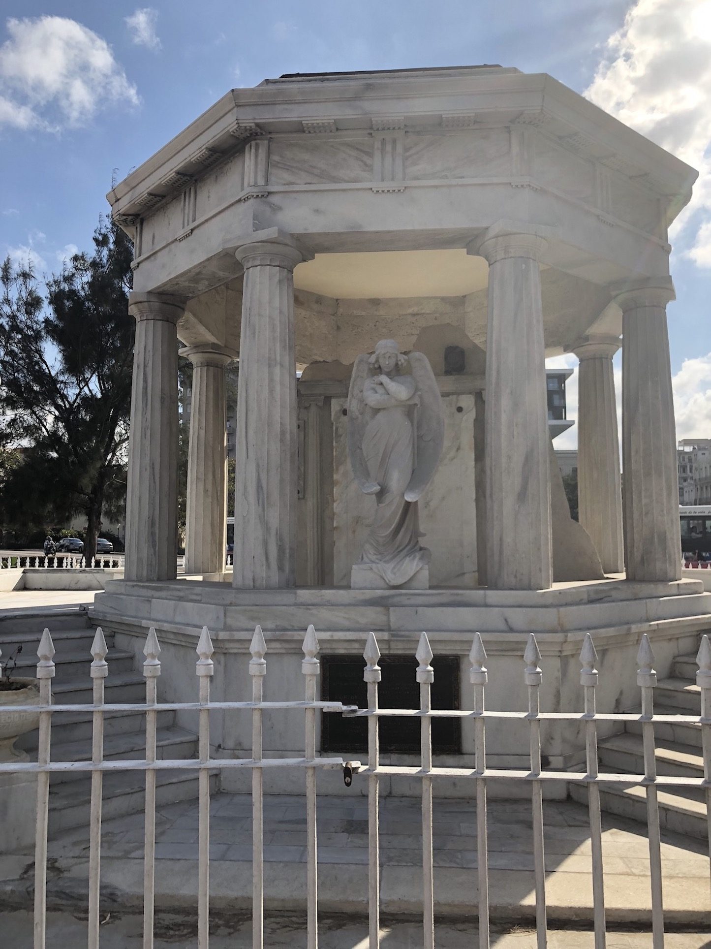 havana monuments.JPG